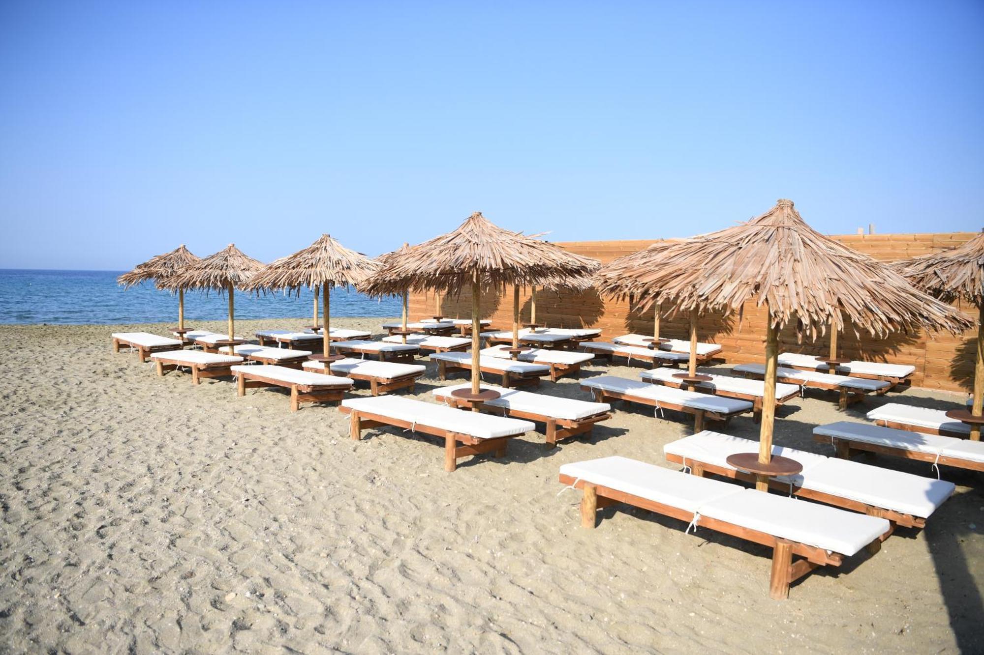 Nostos Beachfront Apartments&Studios Agios Ioannis  Exterior foto