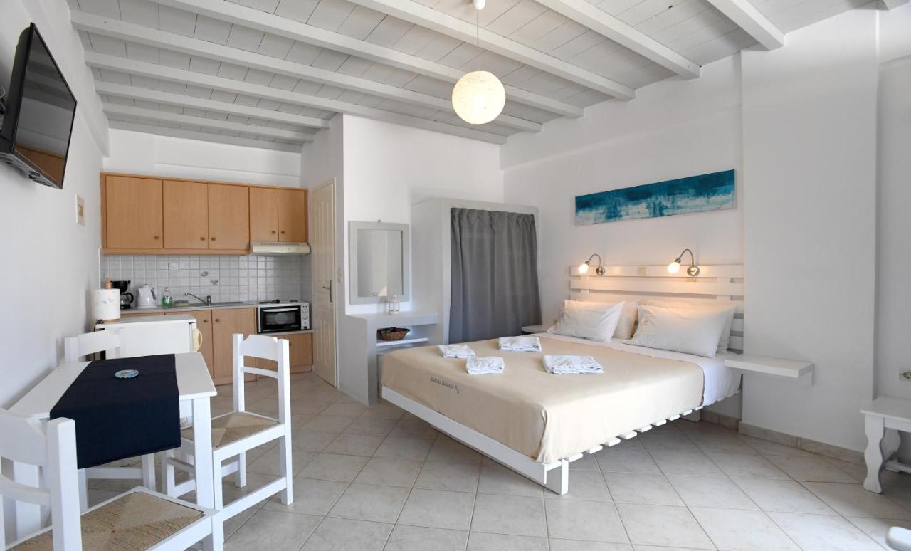 Nostos Beachfront Apartments&Studios Agios Ioannis  Exterior foto